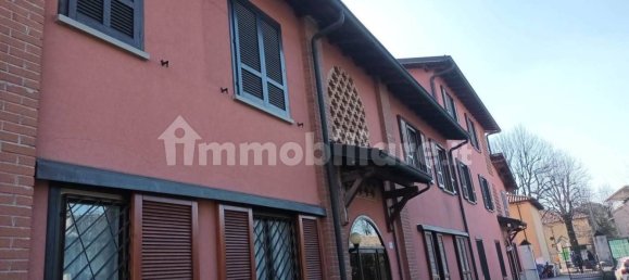 2 bedrooms Apartment in Crema, Italy No. 225187 2