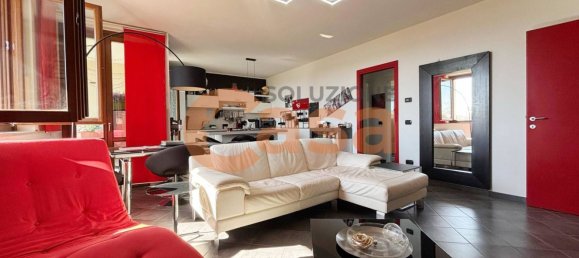 3 rooms Apartment in Gossolengo, Italy No. 64756 3