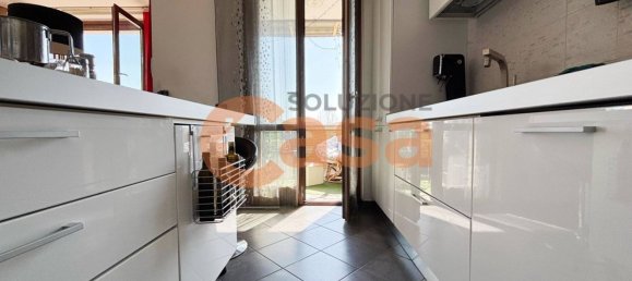3 rooms Apartment in Gossolengo, Italy No. 64756 9