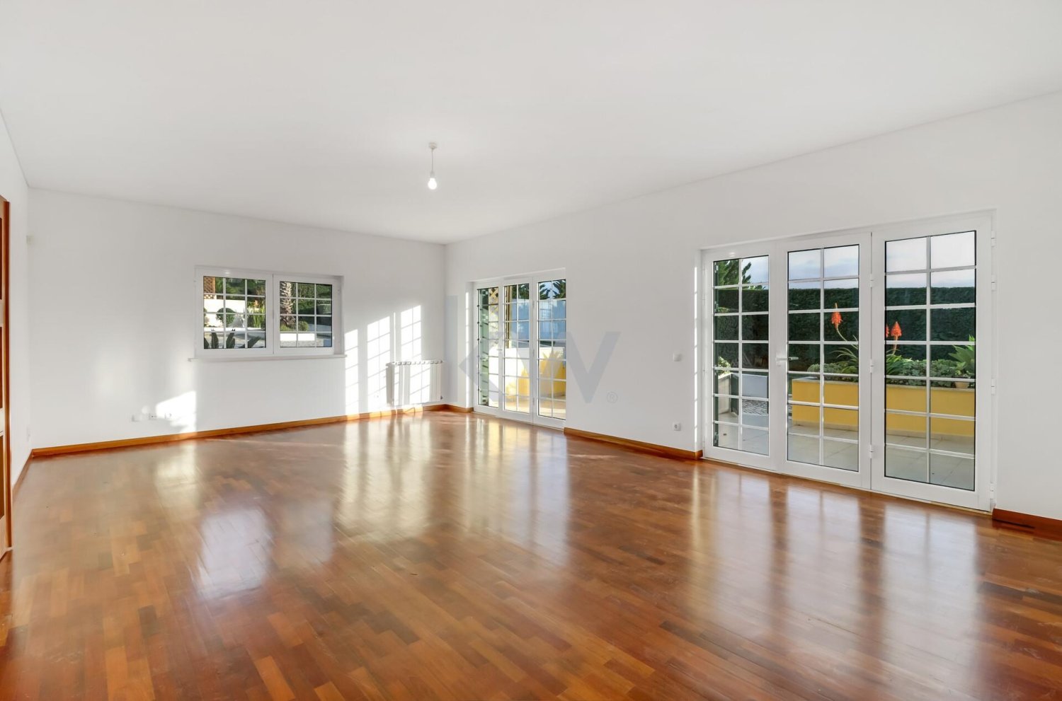 4 غرف نوم منزل في Cascais, Portugal رقم 51141