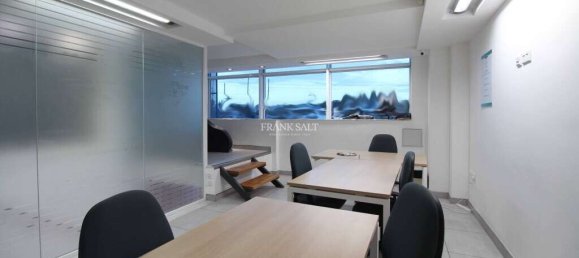 Bureau à Sliema, Malta 90m² No. 12628 3