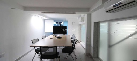 Bureau à Sliema, Malta 90m² No. 12628 2
