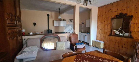 6 rooms House in Castellamonte, Italy No. 19268 7