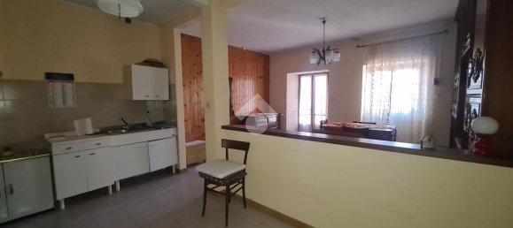 6 rooms House in Castellamonte, Italy No. 19268 3