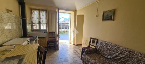 6 rooms House in Castellamonte, Italy No. 19268 21