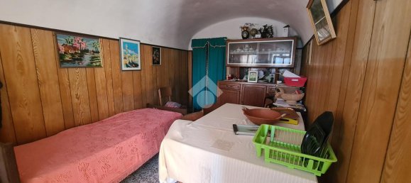 6 rooms House in Castellamonte, Italy No. 19268 19