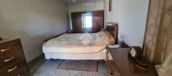 6 rooms House in Castellamonte, Italy No. 19268 5