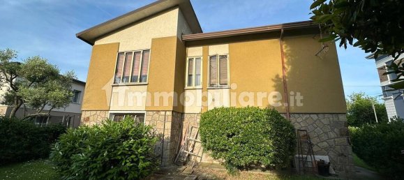 3 bedrooms Villa in Corbola, Italy No. 263059 4