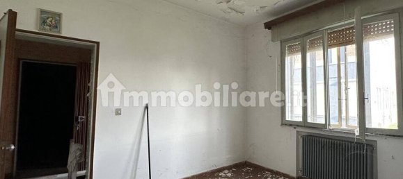 3 bedrooms Villa in Corbola, Italy No. 263059 17