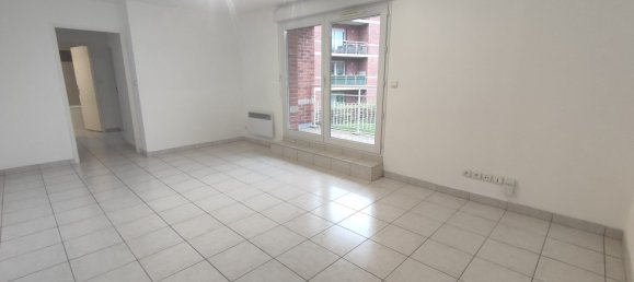 2 bedrooms Apartment in Valenciennes, France No. 54811 10