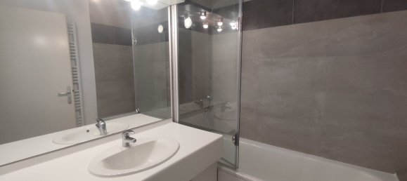 2 bedrooms Apartment in Valenciennes, France No. 54811 20