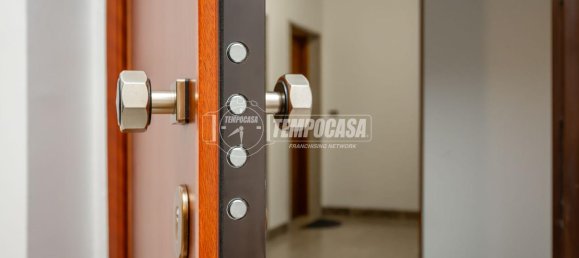 4 rooms Apartment in Chivasso, Italy No. 34771 3