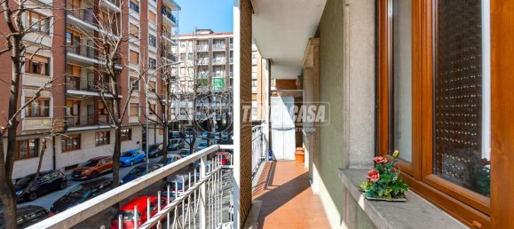 4 rooms Apartment in Chivasso, Italy No. 34771 9