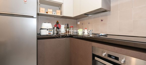 Apartamento de 2 dormitorios en Gardone Riviera, Italy No. 363391 6