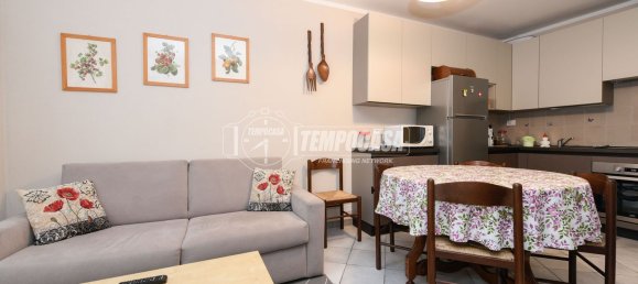 Apartamento de 2 dormitorios en Gardone Riviera, Italy No. 363391 4