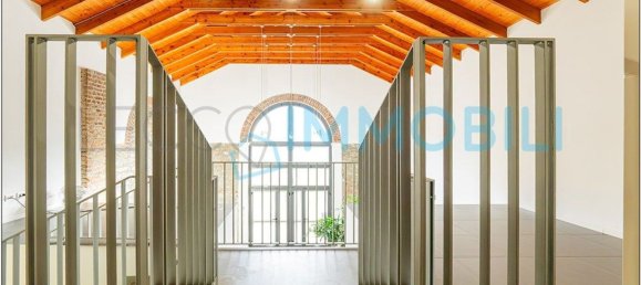 Офис 187м² в Калольциокорте, Италия № 293089 11