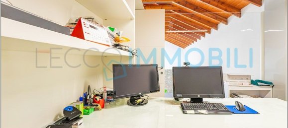 Офис 187м² в Калольциокорте, Италия № 293089 21