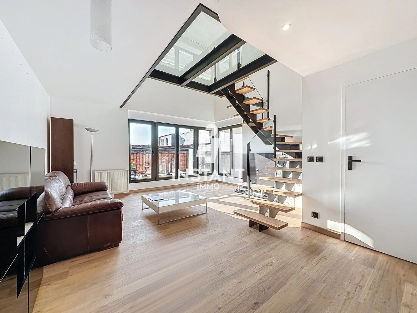 3 chambres Duplex à Maisons-Alfort, France No. 131536