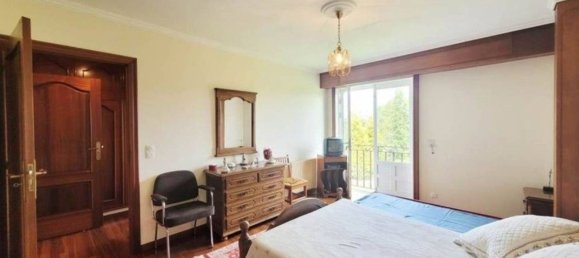 5 Schlafzimmer Haus in Bergondo, Spain, Nr. 55688 11