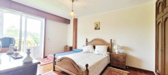5 Schlafzimmer Haus in Bergondo, Spain, Nr. 55688 10