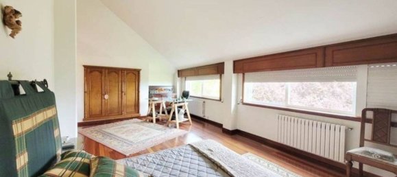 5 Schlafzimmer Haus in Bergondo, Spain, Nr. 55688 20