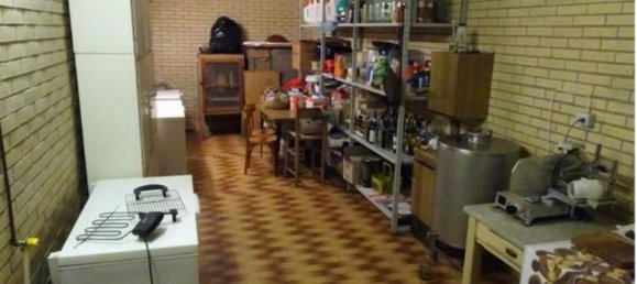 Квартира с 7 комнатами в Перуджа, Италия № 44204 10