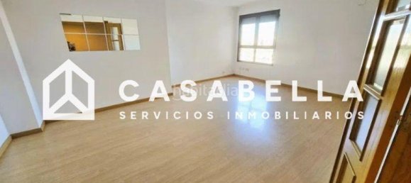 4 bedrooms Apartment in Valencia, Spain No. 20809 21