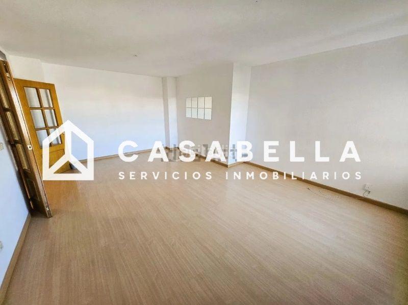 4 bedrooms Apartment in Valencia, Spain No. 20809