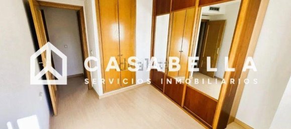 4 bedrooms Apartment in Valencia, Spain No. 20809 6