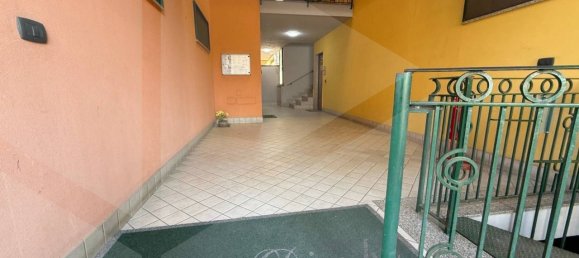 2 bedrooms Apartment in Mariglianella, Italy No. 20106 20