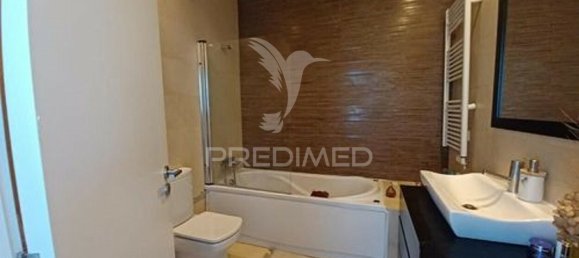 3 bedrooms House in Porto, Portugal No. 137390 5