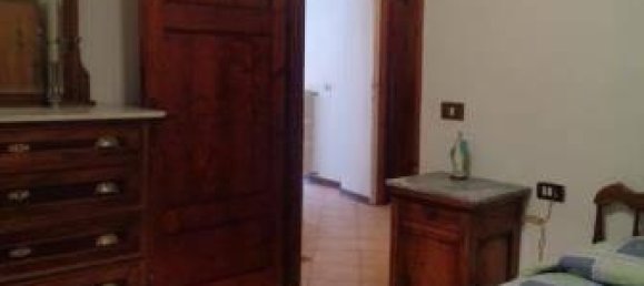 10-salle Maison à Villa Basilica, Italy No. 159030 18