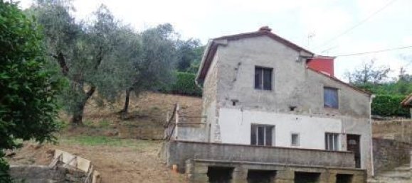 10-salle Maison à Villa Basilica, Italy No. 159030 9