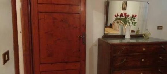 10-salle Maison à Villa Basilica, Italy No. 159030 17