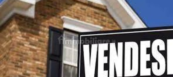 2 bedrooms Apartment in Ponte San Pietro, Italy No. 365433 3