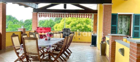 5 bedrooms House in Portacomaro, Italy No. 103801 7