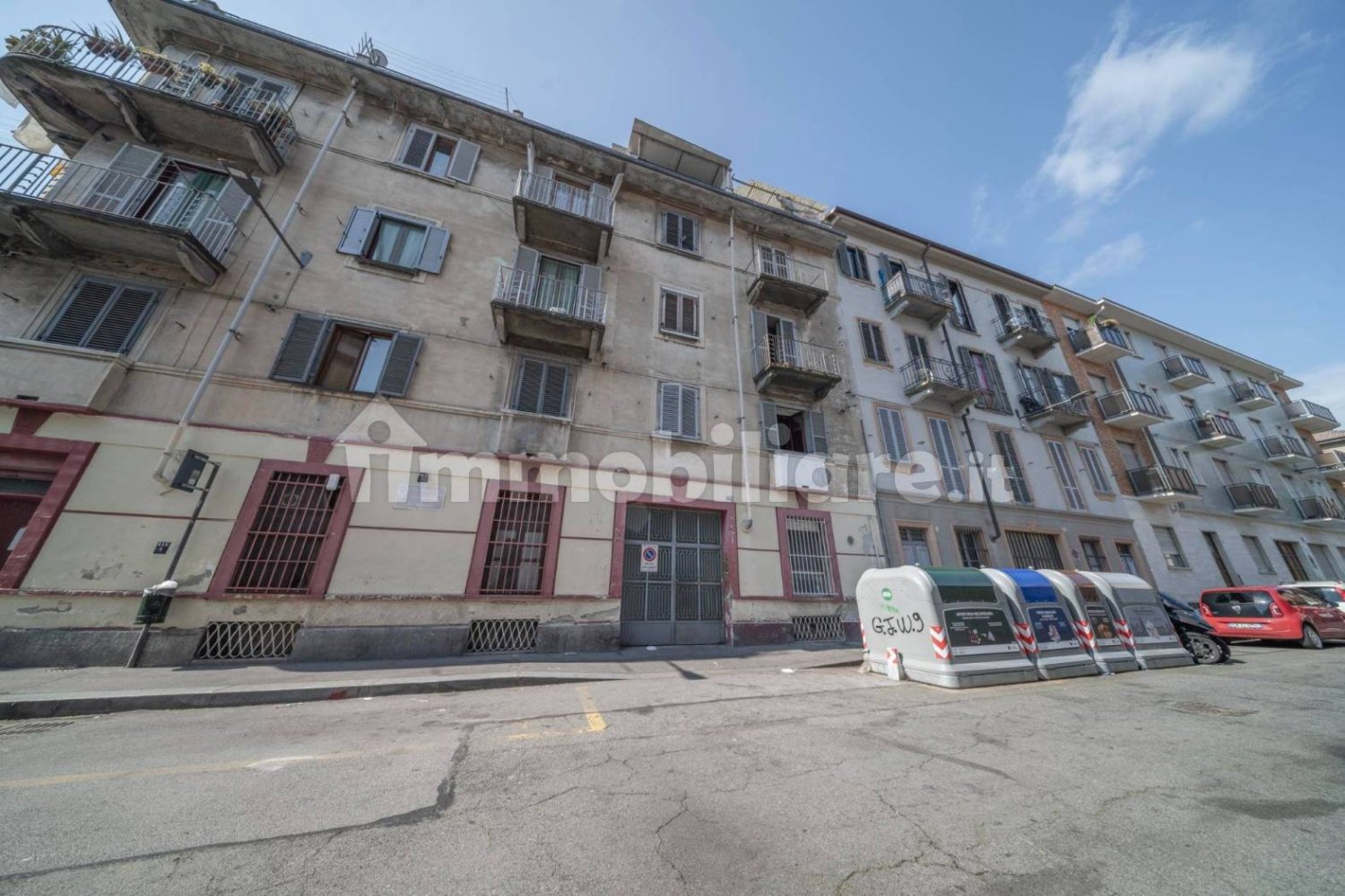 Квартира с 1 спальней в Турин, Италия № 330894