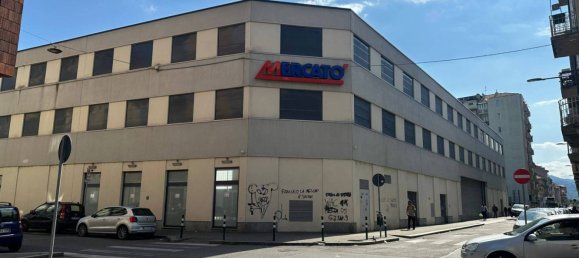 Квартира с 1 спальней в Турин, Италия № 330894 8