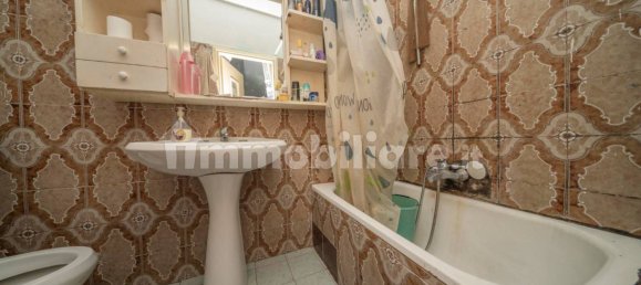 Квартира с 1 спальней в Турин, Италия № 330894 17