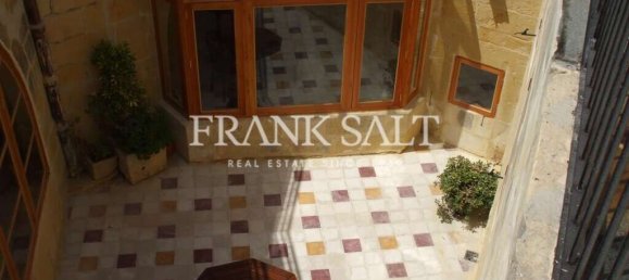 4 bedrooms Townhouse in Gharb, Malta No. 5446 11