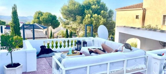 4 bedrooms House in San Miguel de Salinas, Spain No. 187927 7