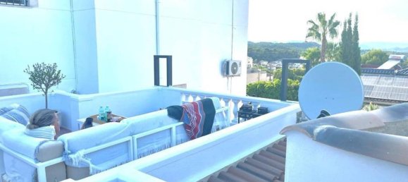 4 bedrooms House in San Miguel de Salinas, Spain No. 187927 9