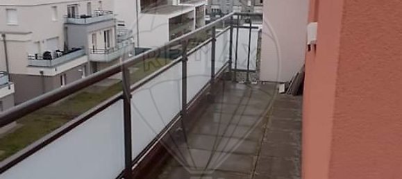 Ático de 1 dormitorio en Mulhouse, France No. 210225 3