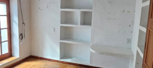 5 bedrooms Townhouse in Jalon, Spain No. 242830 9