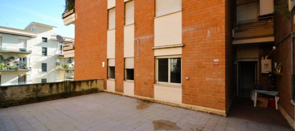 4 rooms Apartment in Tivoli, Italy No. 137455 22