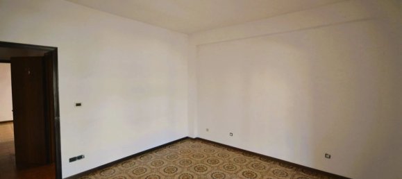 4 rooms Apartment in Tivoli, Italy No. 137455 17