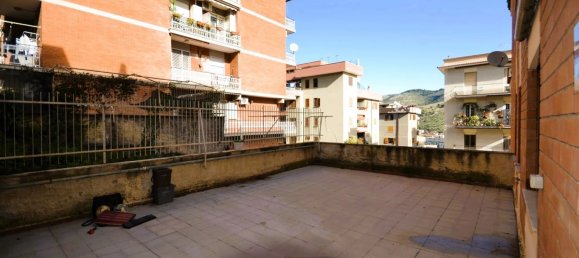 4 rooms Apartment in Tivoli, Italy No. 137455 21