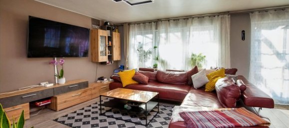 5 rooms Townhouse in Neustadt an der Aisch, Germany No. 56797 2