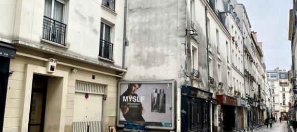 2 rooms Apartment in Paris, France No. 168725 12