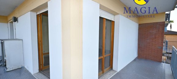 4 bedrooms Apartment in Spinetoli, Italy No. 320045 9